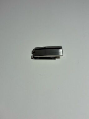 Colibri of London Polished Stainless Steel Silver & Black Money Clip W/ Box